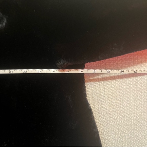 Elegant Black Hooded Women's Coat - Picture 10 of 16